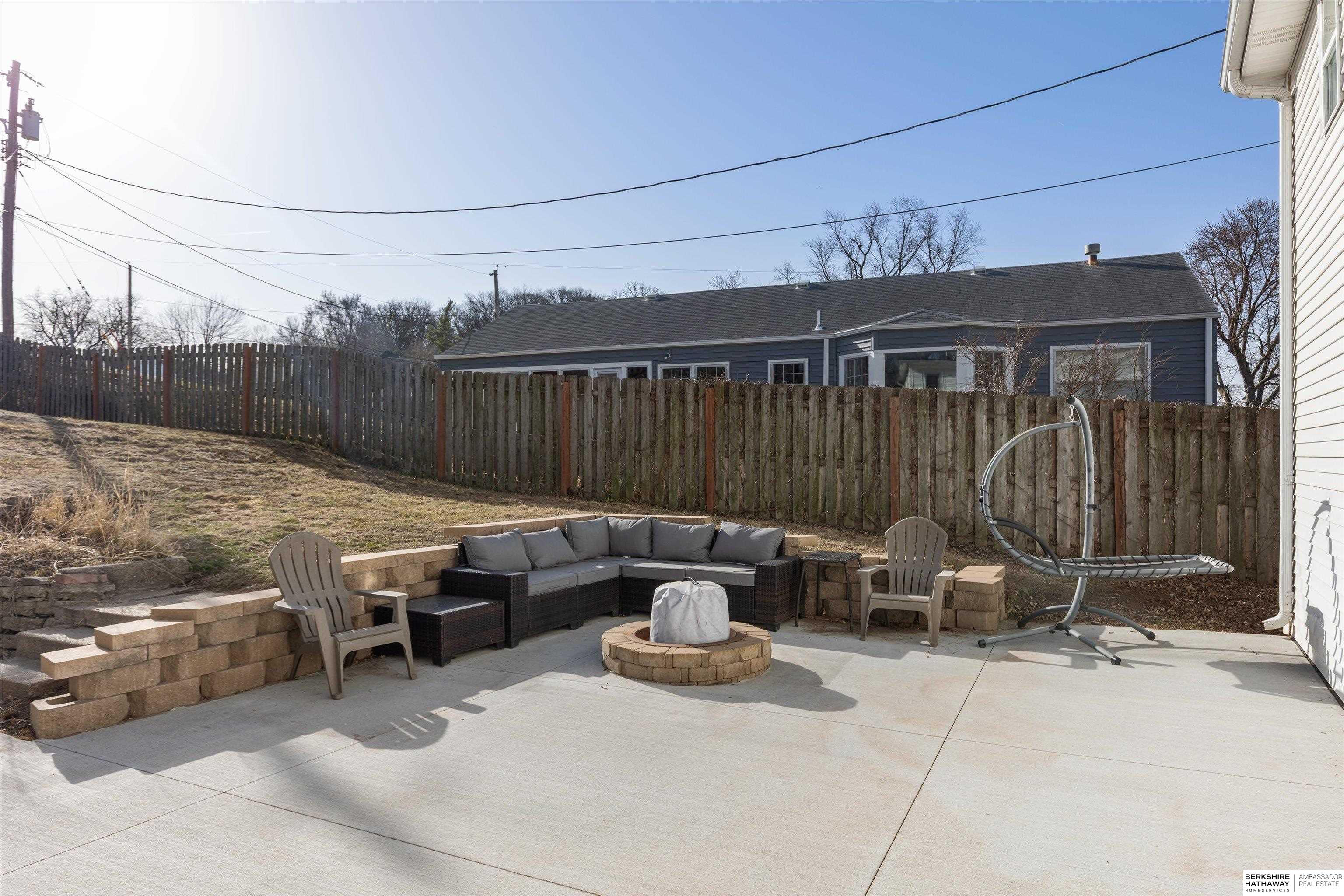 Council Bluffs, Iowa 51503, United States, 4 Bedrooms Bedrooms, ,3 BathroomsBathrooms,Residential,Active,92499