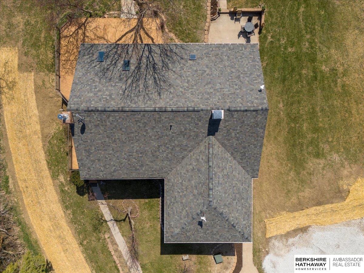 Honey Creek, Iowa 51542, United States, 4 Bedrooms Bedrooms, ,3 BathroomsBathrooms,Residential,Pending,105532