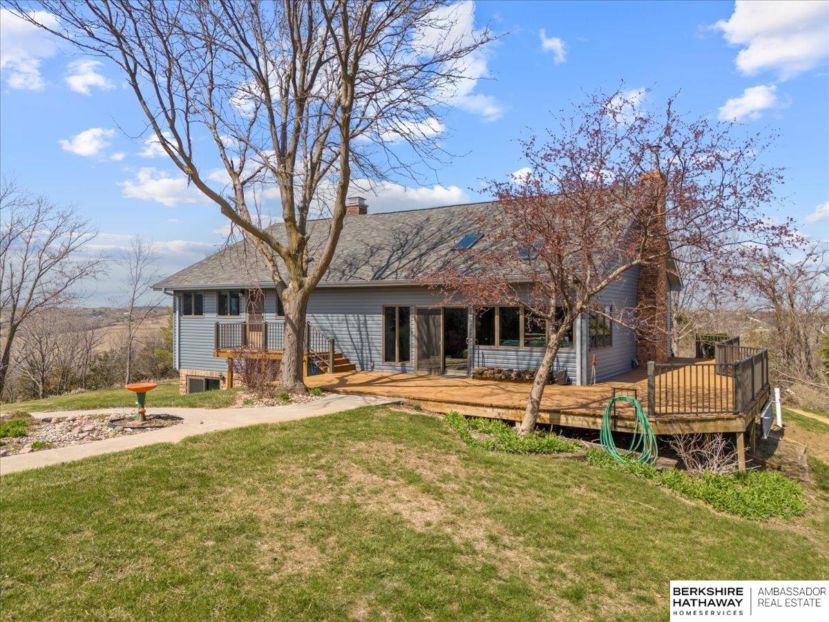 Honey Creek, Iowa 51542, United States, 4 Bedrooms Bedrooms, ,3 BathroomsBathrooms,Residential,Pending,105532