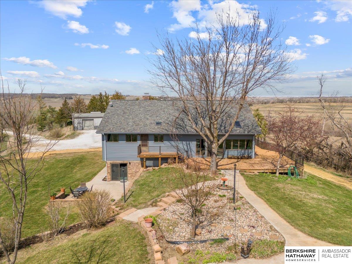 Honey Creek, Iowa 51542, United States, 4 Bedrooms Bedrooms, ,3 BathroomsBathrooms,Residential,Pending,105532