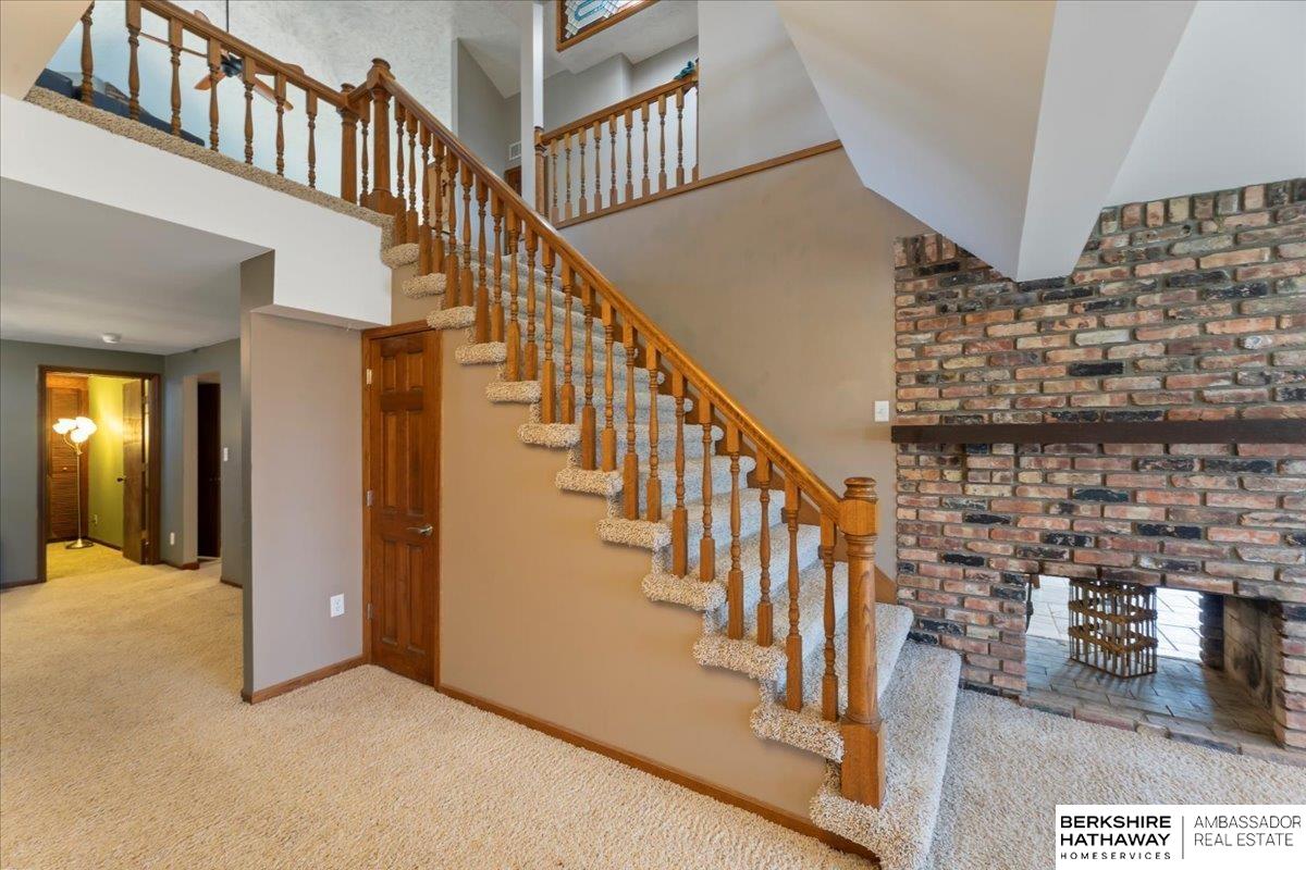 Honey Creek, Iowa 51542, United States, 4 Bedrooms Bedrooms, ,3 BathroomsBathrooms,Residential,Pending,105532