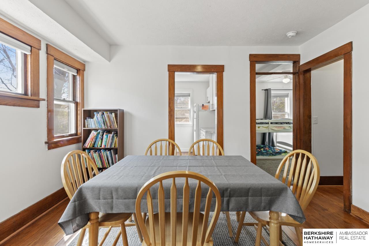 Omaha, Nebraska 68111, United States, 2 Bedrooms Bedrooms, ,1 BathroomBathrooms,Residential,Pending,111030