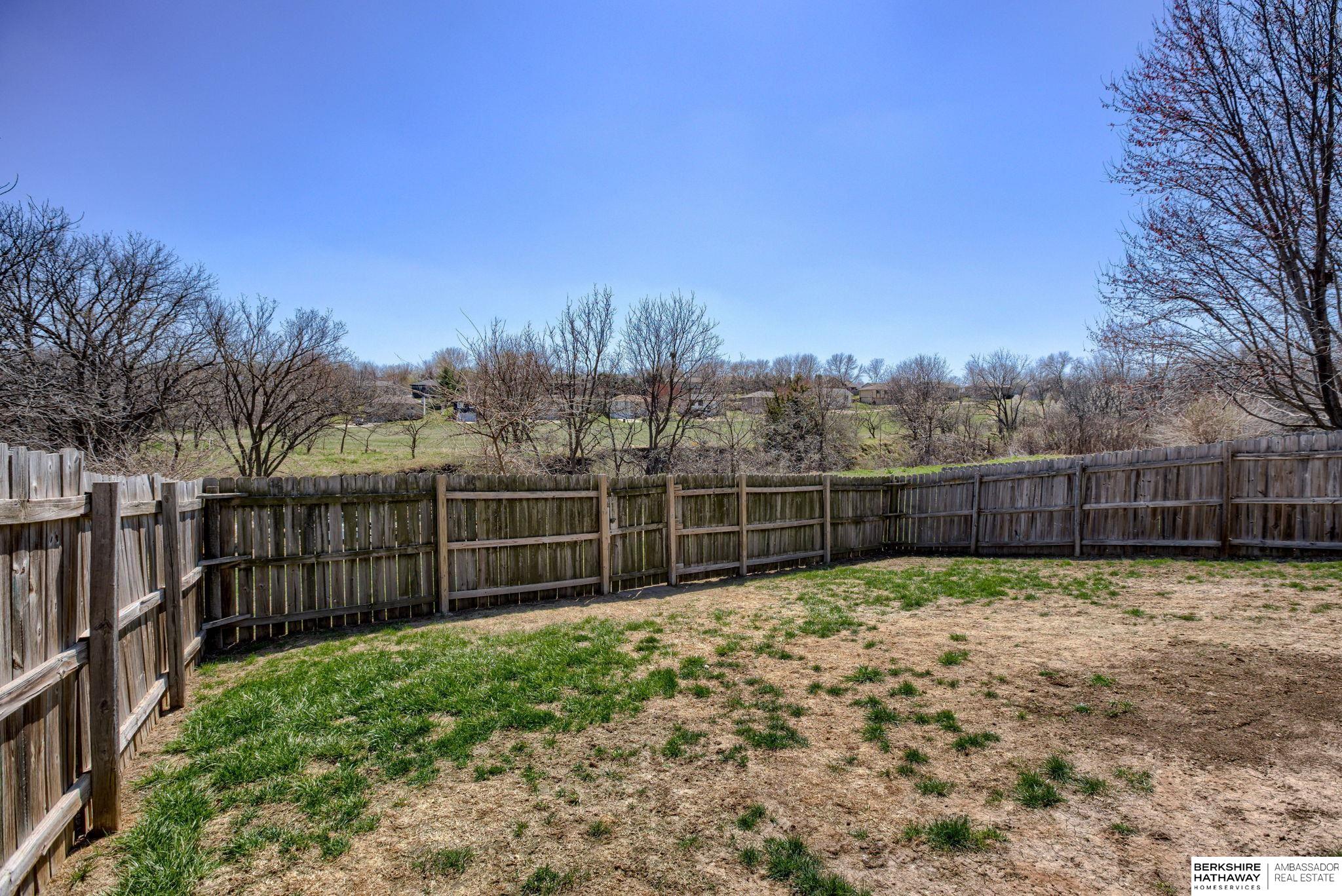 Omaha, Nebraska 68164, United States, 3 Bedrooms Bedrooms, ,2 BathroomsBathrooms,Residential,Pending,108363