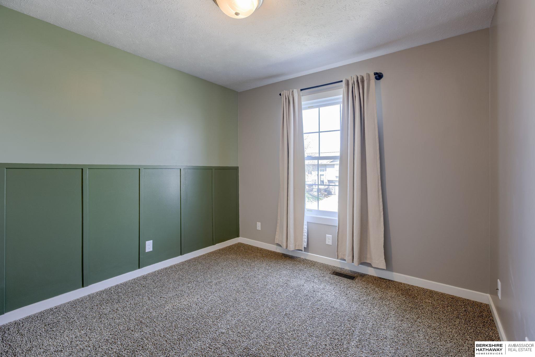 Omaha, Nebraska 68164, United States, 3 Bedrooms Bedrooms, ,2 BathroomsBathrooms,Residential,Pending,108363