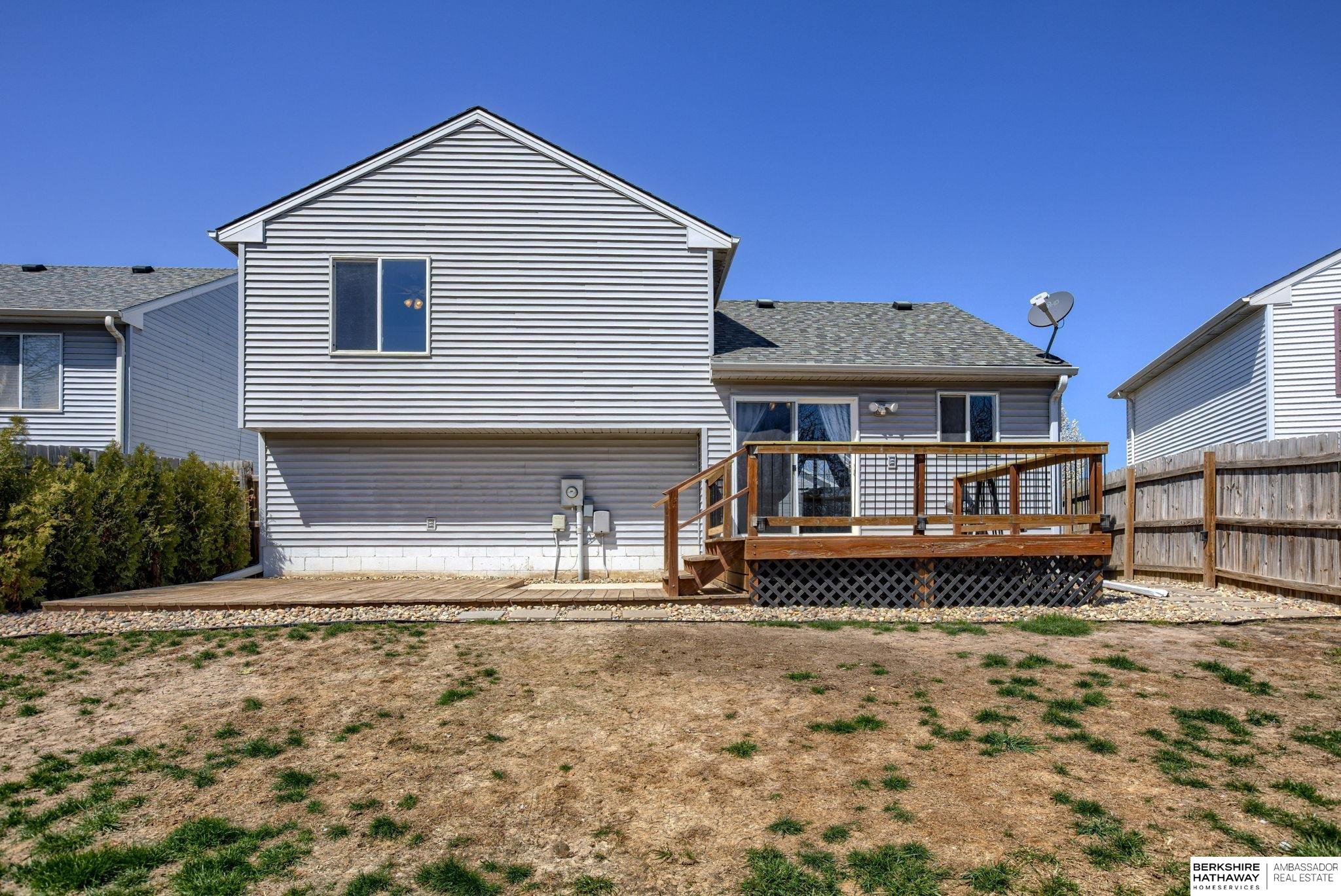 Omaha, Nebraska 68164, United States, 3 Bedrooms Bedrooms, ,2 BathroomsBathrooms,Residential,Pending,108363