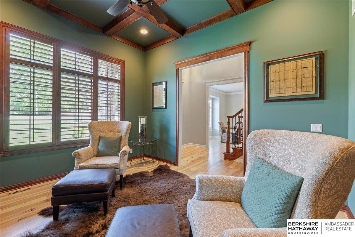 Bellevue, Nebraska 68005, United States, 5 Bedrooms Bedrooms, ,5 BathroomsBathrooms,Residential,Pending,4202