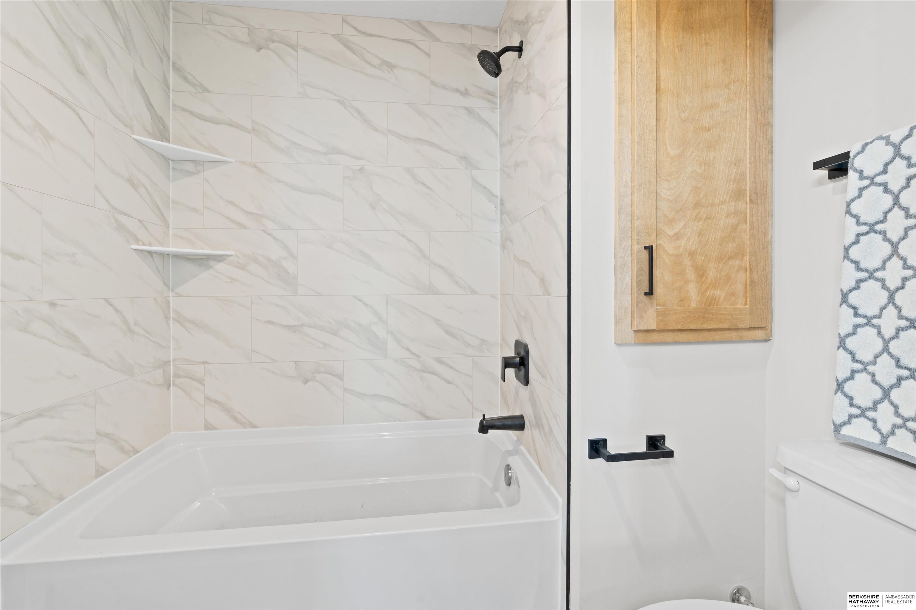 Papillion, Nebraska 68046, United States, 5 Bedrooms Bedrooms, ,3 BathroomsBathrooms,Residential,Active,11734