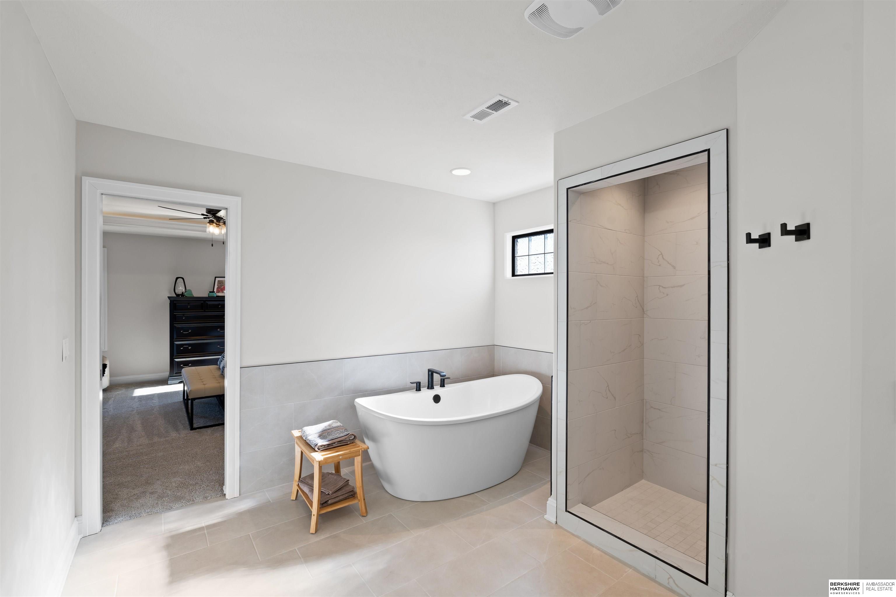 Papillion, Nebraska 68046, United States, 5 Bedrooms Bedrooms, ,3 BathroomsBathrooms,Residential,Active,11734