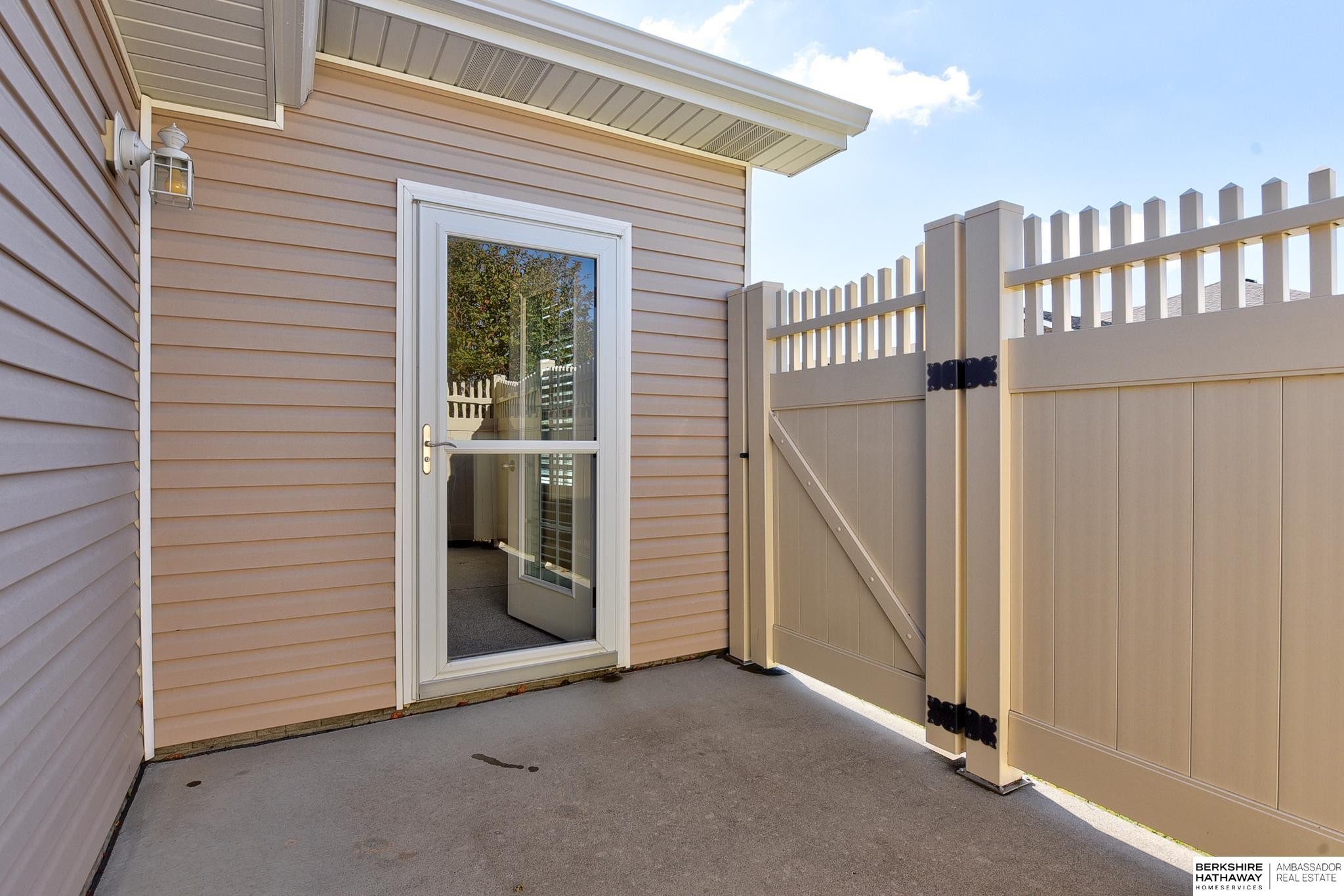 Bennington, Nebraska 68007, United States, 2 Bedrooms Bedrooms, ,2 BathroomsBathrooms,Residential,Active,34519