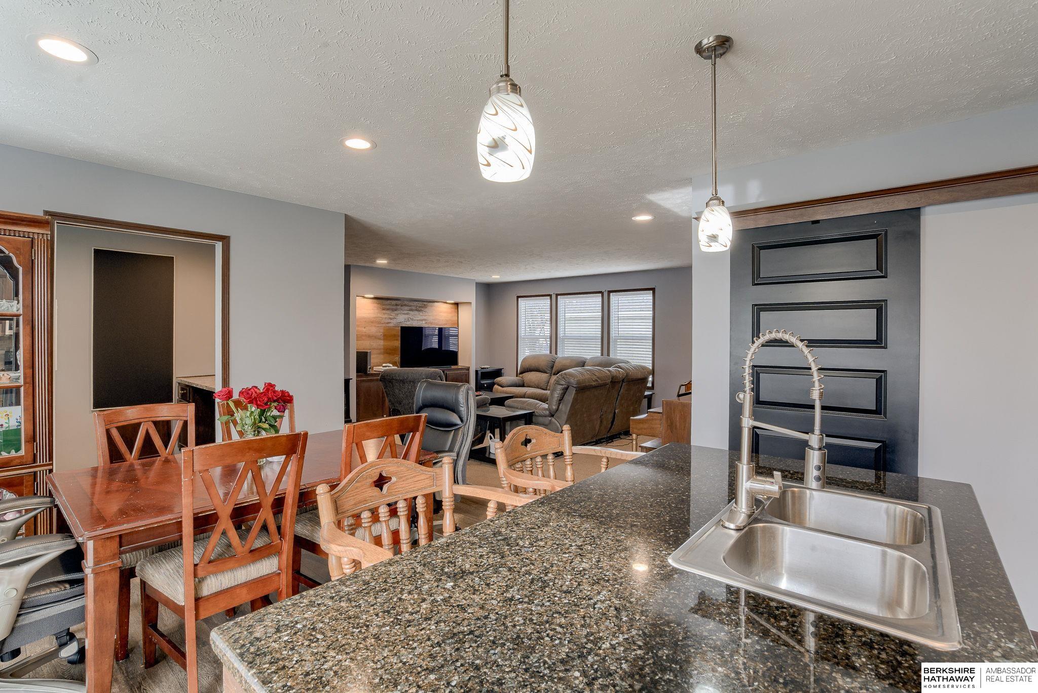 Blair, Nebraska 68008, United States, 3 Bedrooms Bedrooms, ,2 BathroomsBathrooms,Residential,Pending,28014