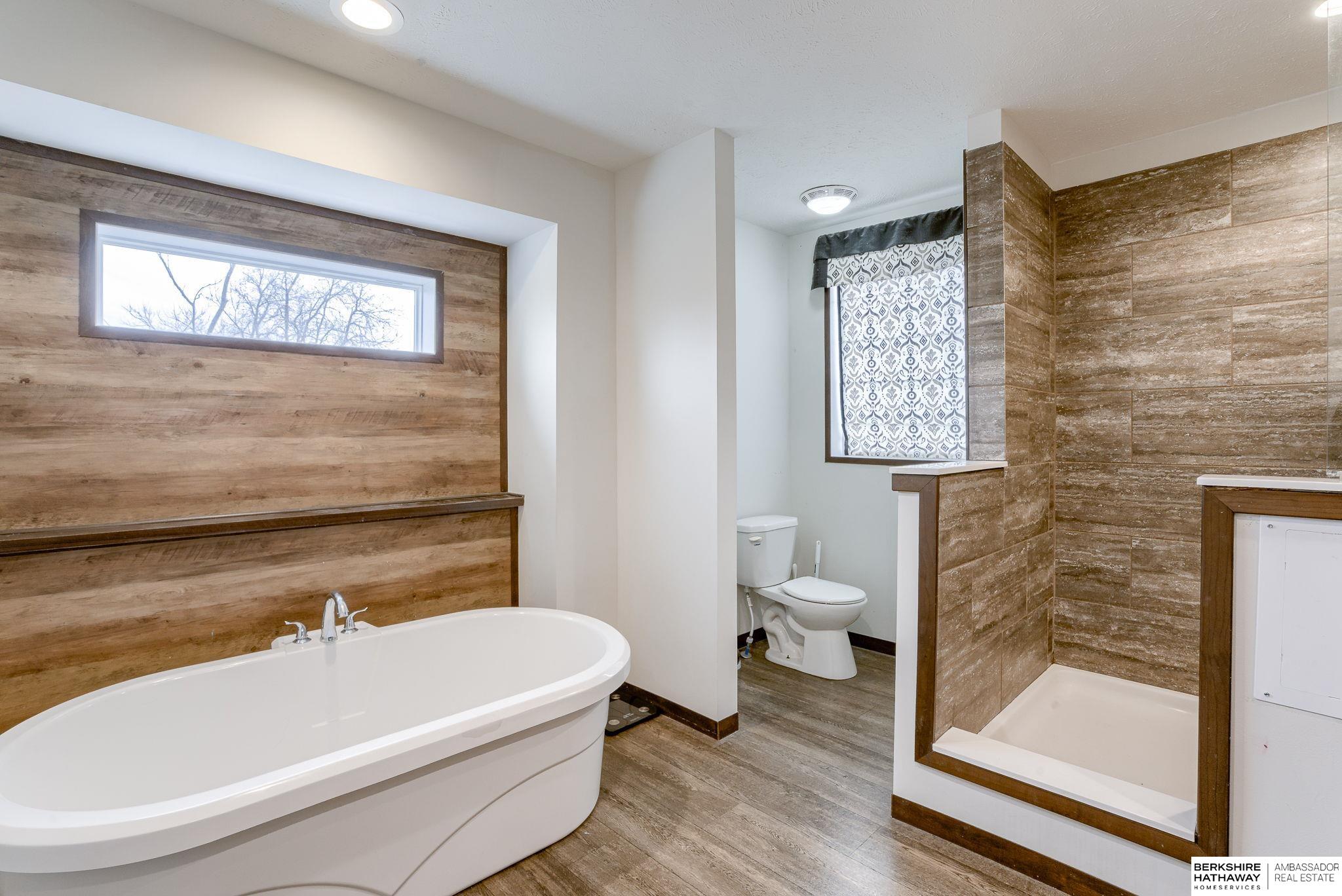 Blair, Nebraska 68008, United States, 3 Bedrooms Bedrooms, ,2 BathroomsBathrooms,Residential,Pending,28014