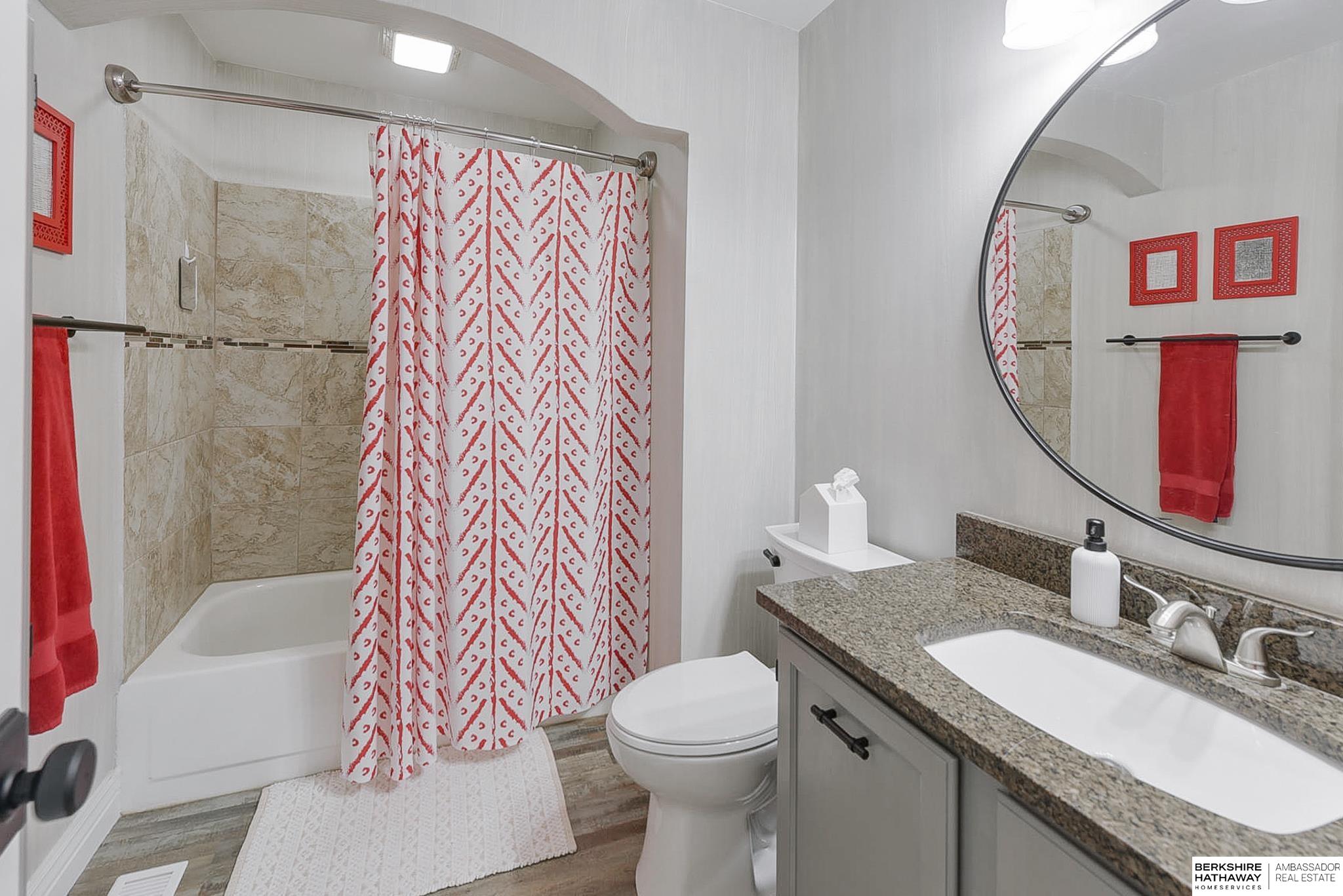 Omaha, Nebraska 68104, United States, 3 Bedrooms Bedrooms, ,1 BathroomBathrooms,Residential,Pending,107798