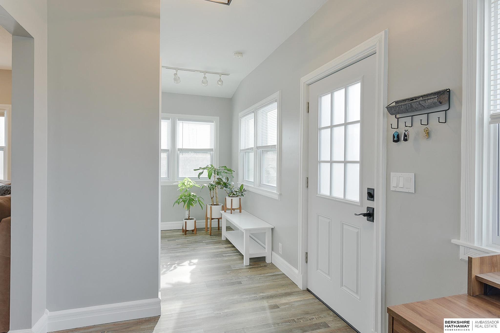 Omaha, Nebraska 68104, United States, 3 Bedrooms Bedrooms, ,1 BathroomBathrooms,Residential,Pending,107798