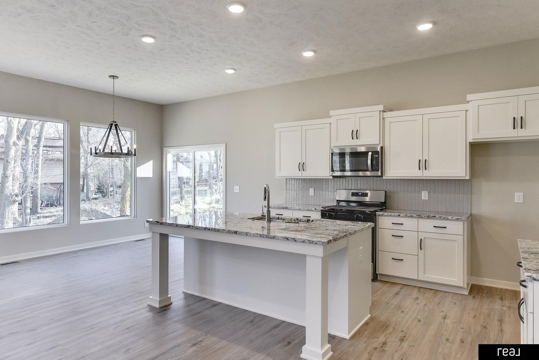 Bellevue, Nebraska 68123, United States, 3 Bedrooms Bedrooms, ,2 BathroomsBathrooms,Residential,Pending,101050