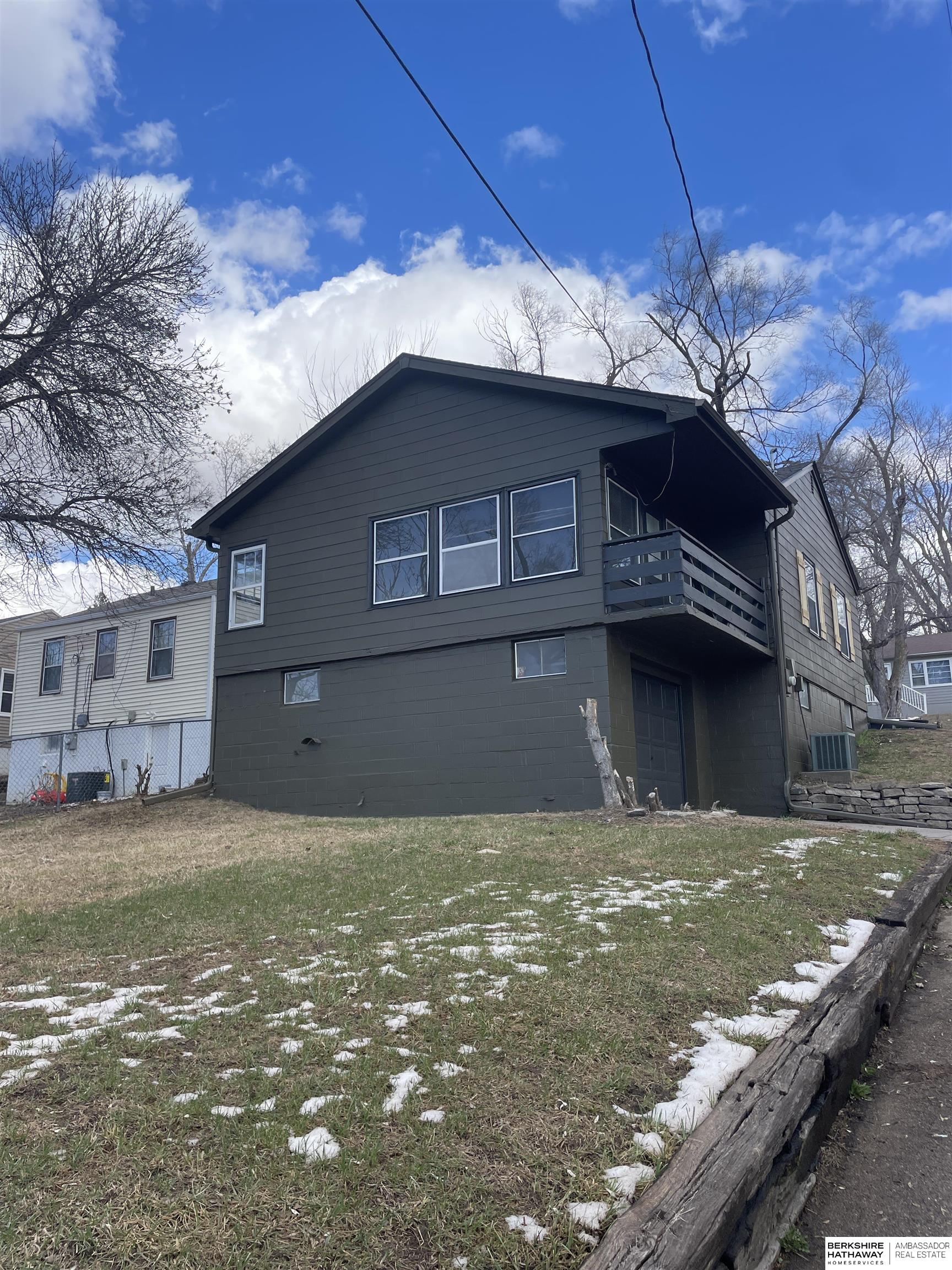 Omaha, Nebraska 68104, United States, 3 Bedrooms Bedrooms, ,2 BathroomsBathrooms,Residential,Pending,92782