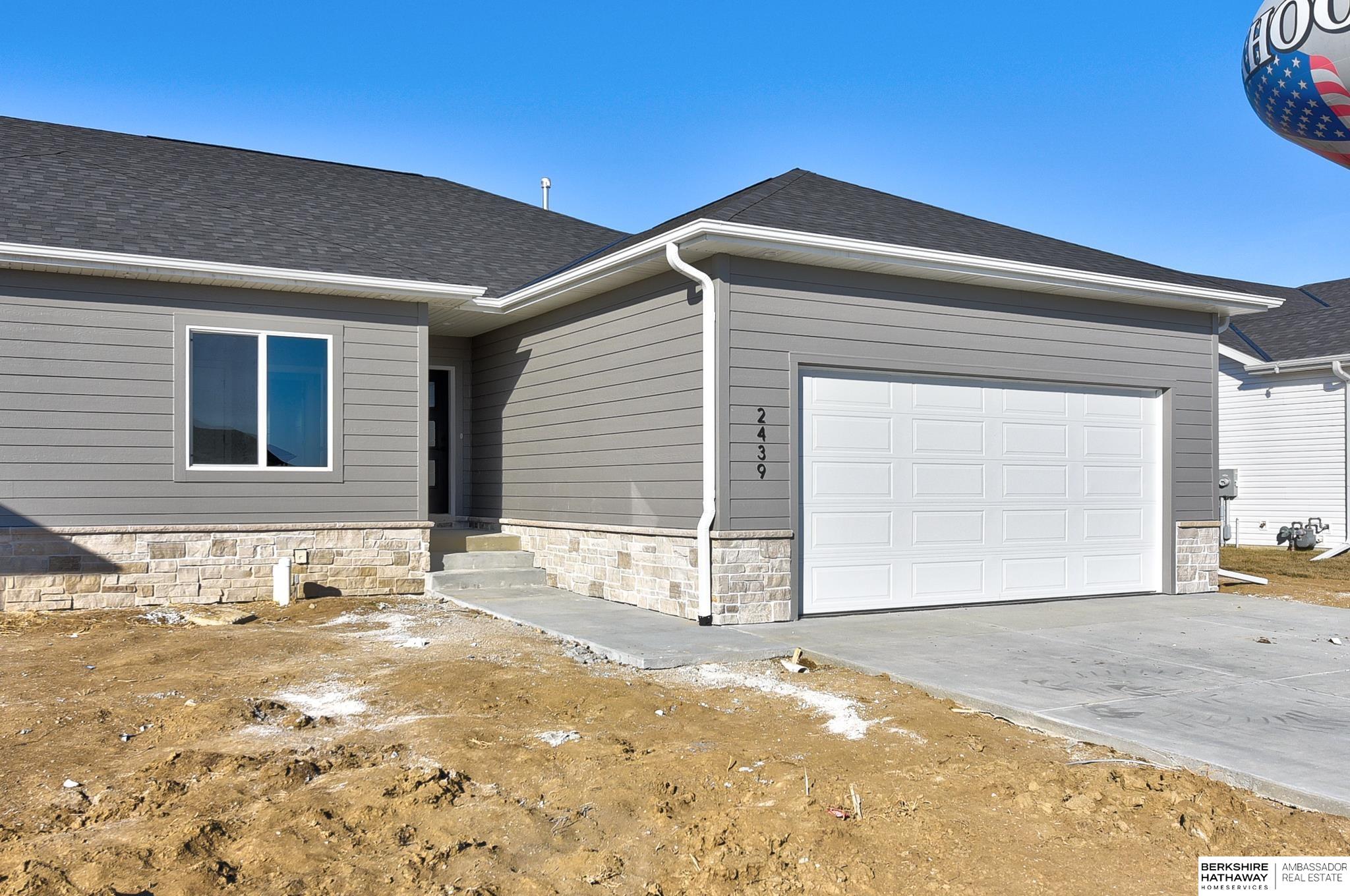 Wahoo, Nebraska 68066, United States, 4 Bedrooms Bedrooms, ,3 BathroomsBathrooms,Residential,Active,12820