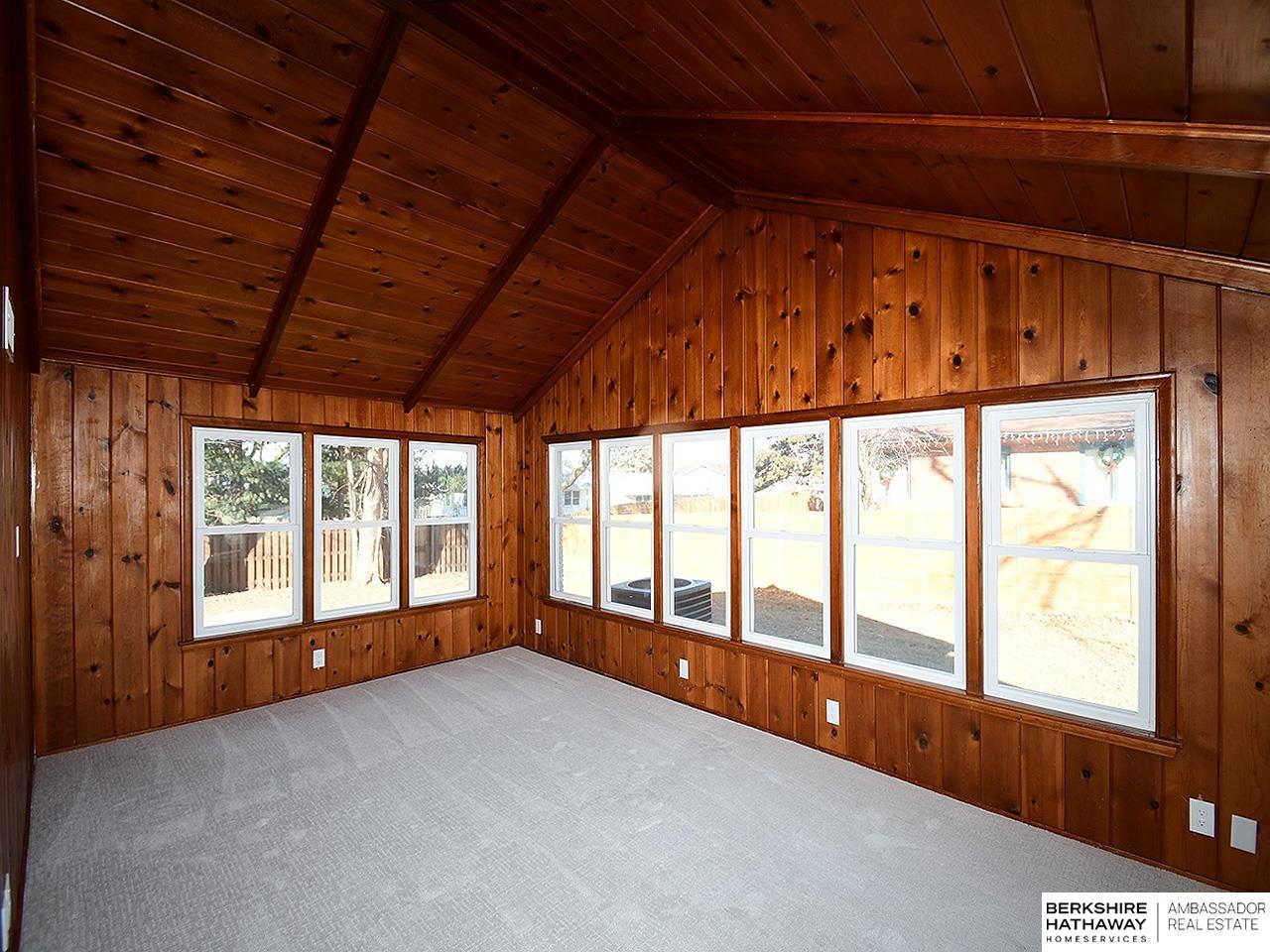 Elkhorn, Nebraska 68022, United States, 4 Bedrooms Bedrooms, ,3 BathroomsBathrooms,Residential,Active,19397