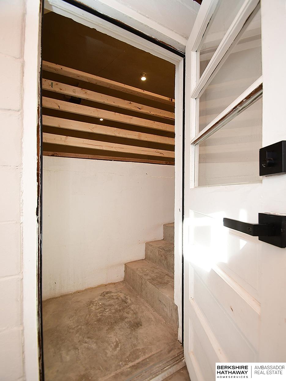 Elkhorn, Nebraska 68022, United States, 4 Bedrooms Bedrooms, ,3 BathroomsBathrooms,Residential,Active,19397