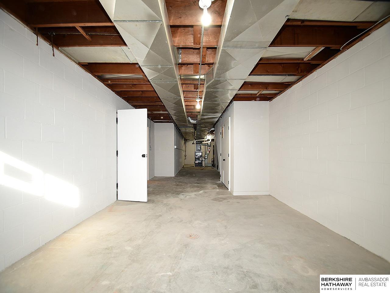 Elkhorn, Nebraska 68022, United States, 4 Bedrooms Bedrooms, ,3 BathroomsBathrooms,Residential,Active,19397