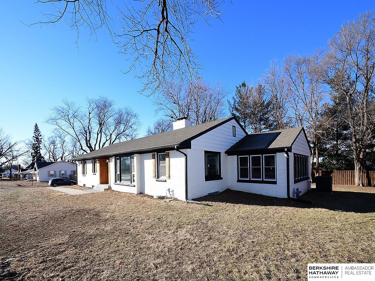 Elkhorn, Nebraska 68022, United States, 4 Bedrooms Bedrooms, ,3 BathroomsBathrooms,Residential,Active,19397