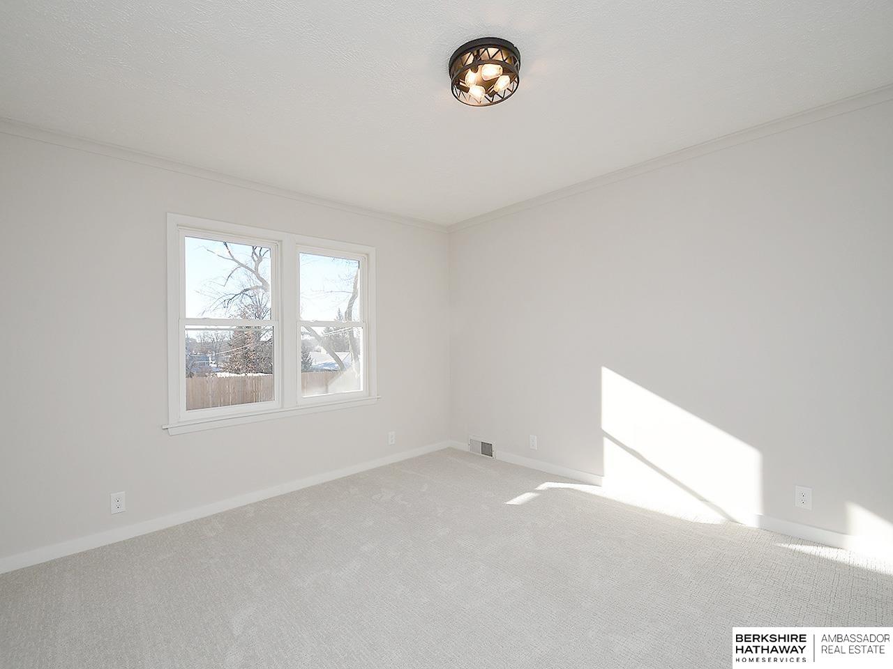 Elkhorn, Nebraska 68022, United States, 4 Bedrooms Bedrooms, ,3 BathroomsBathrooms,Residential,Active,19397