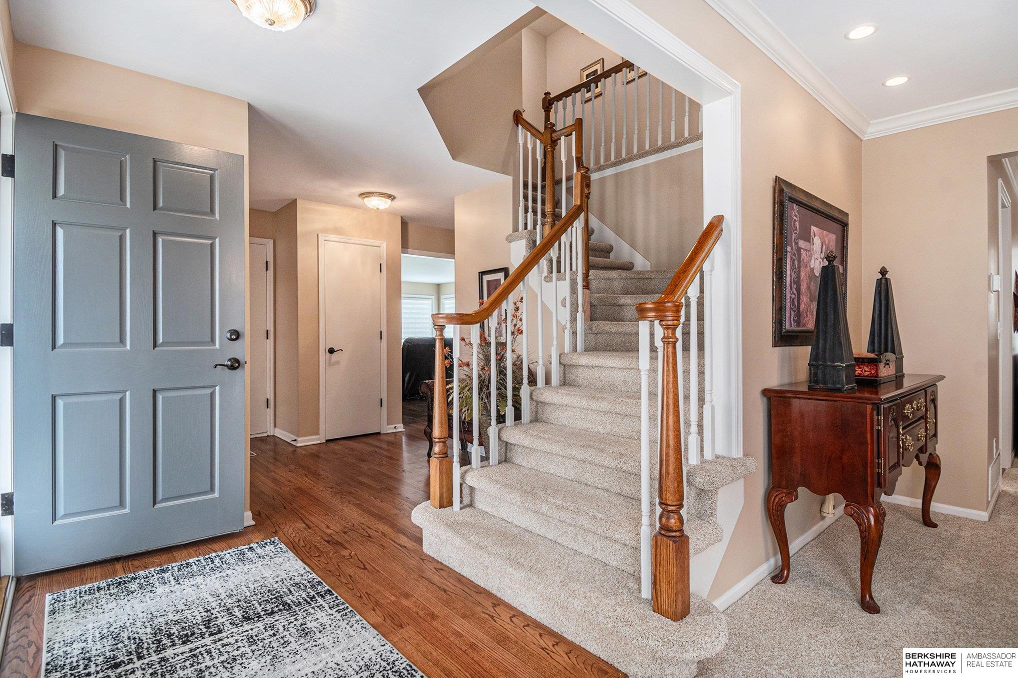 Omaha, Nebraska 68116, United States, 4 Bedrooms Bedrooms, ,4 BathroomsBathrooms,Residential,Pending,104945