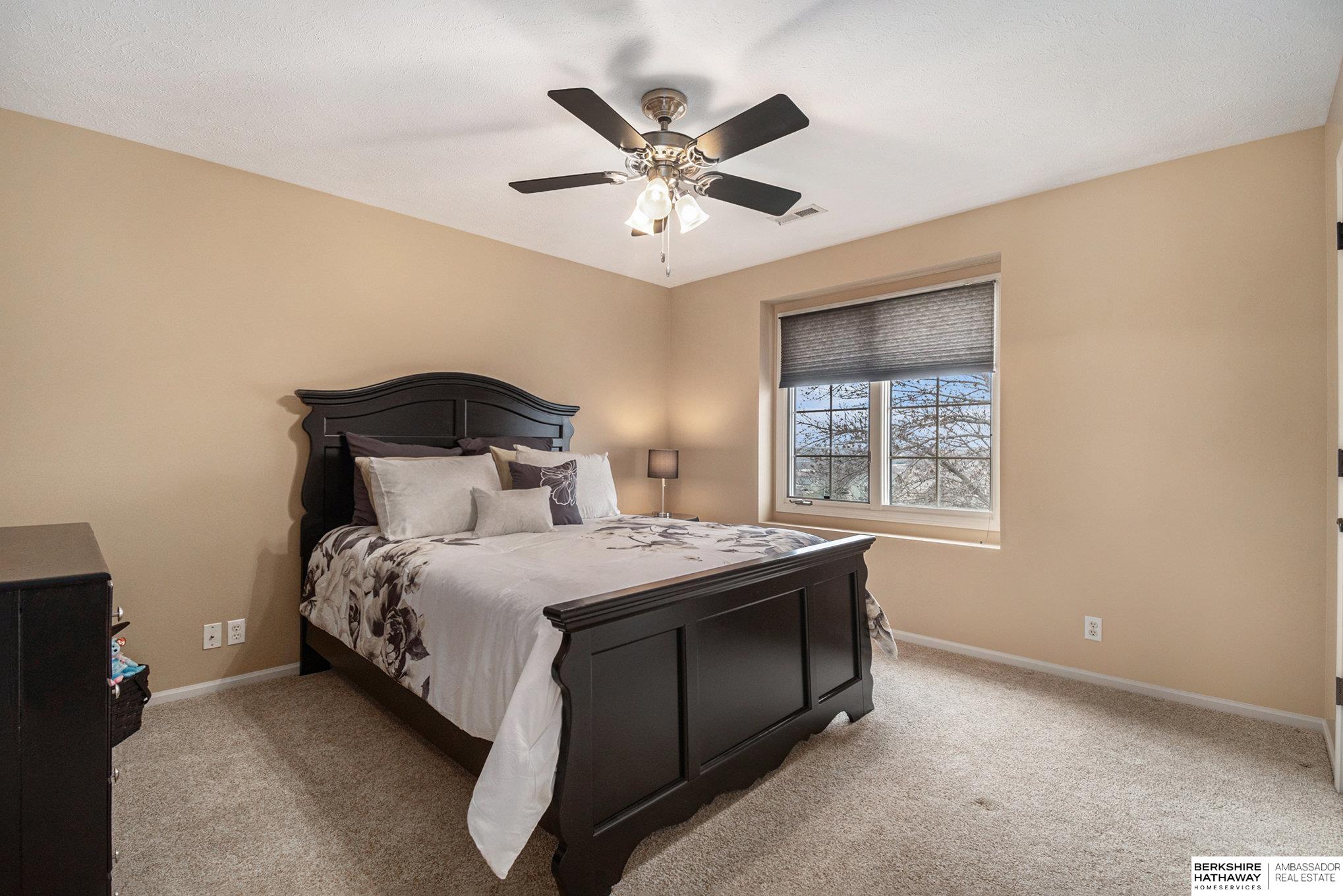 Omaha, Nebraska 68116, United States, 4 Bedrooms Bedrooms, ,4 BathroomsBathrooms,Residential,Pending,104945