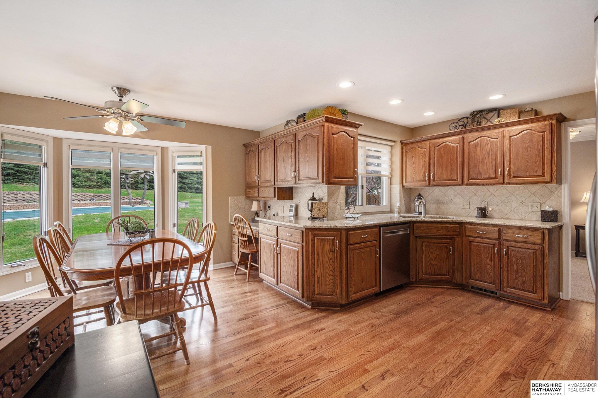 Omaha, Nebraska 68116, United States, 4 Bedrooms Bedrooms, ,4 BathroomsBathrooms,Residential,Pending,104945