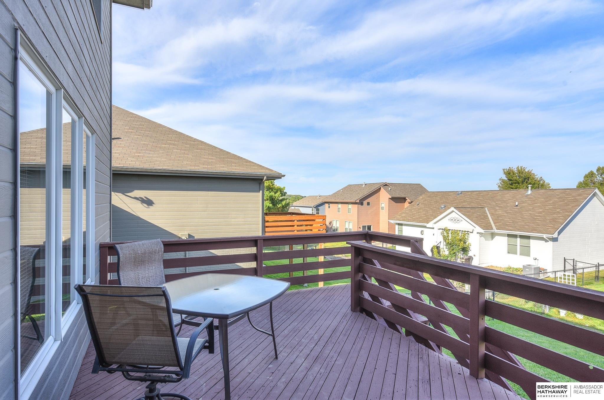 Omaha, Nebraska 68116, United States, 5 Bedrooms Bedrooms, ,3 BathroomsBathrooms,Residential,Pending,41645