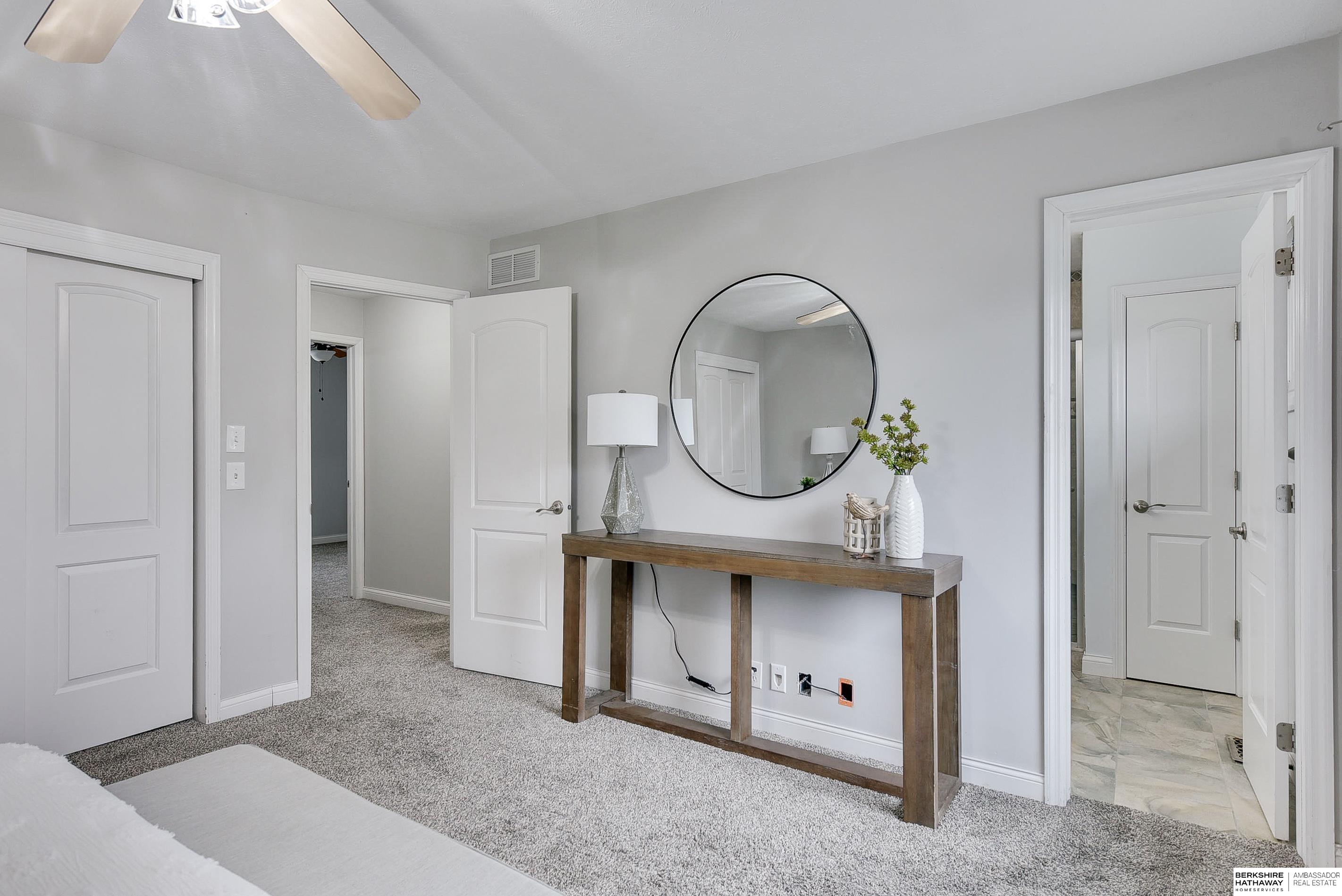 Omaha, Nebraska 68135, United States, 3 Bedrooms Bedrooms, ,3 BathroomsBathrooms,Residential,Pending,101819