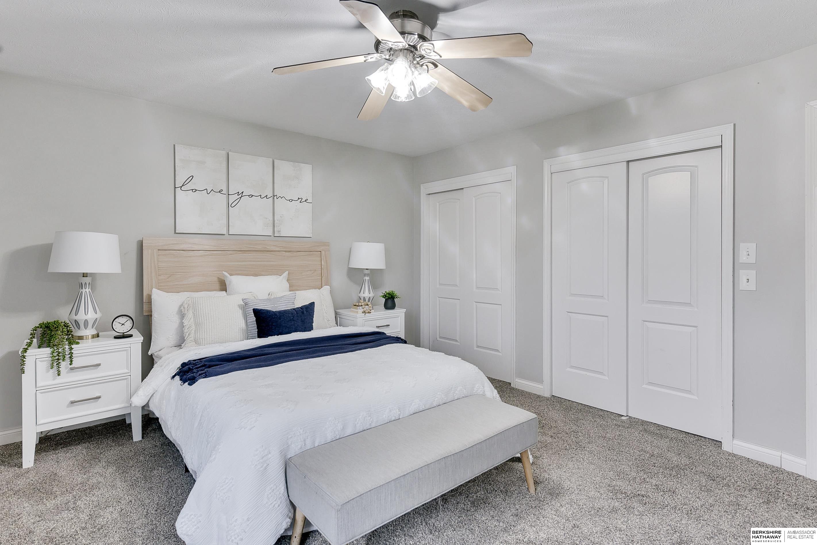 Omaha, Nebraska 68135, United States, 3 Bedrooms Bedrooms, ,3 BathroomsBathrooms,Residential,Pending,101819