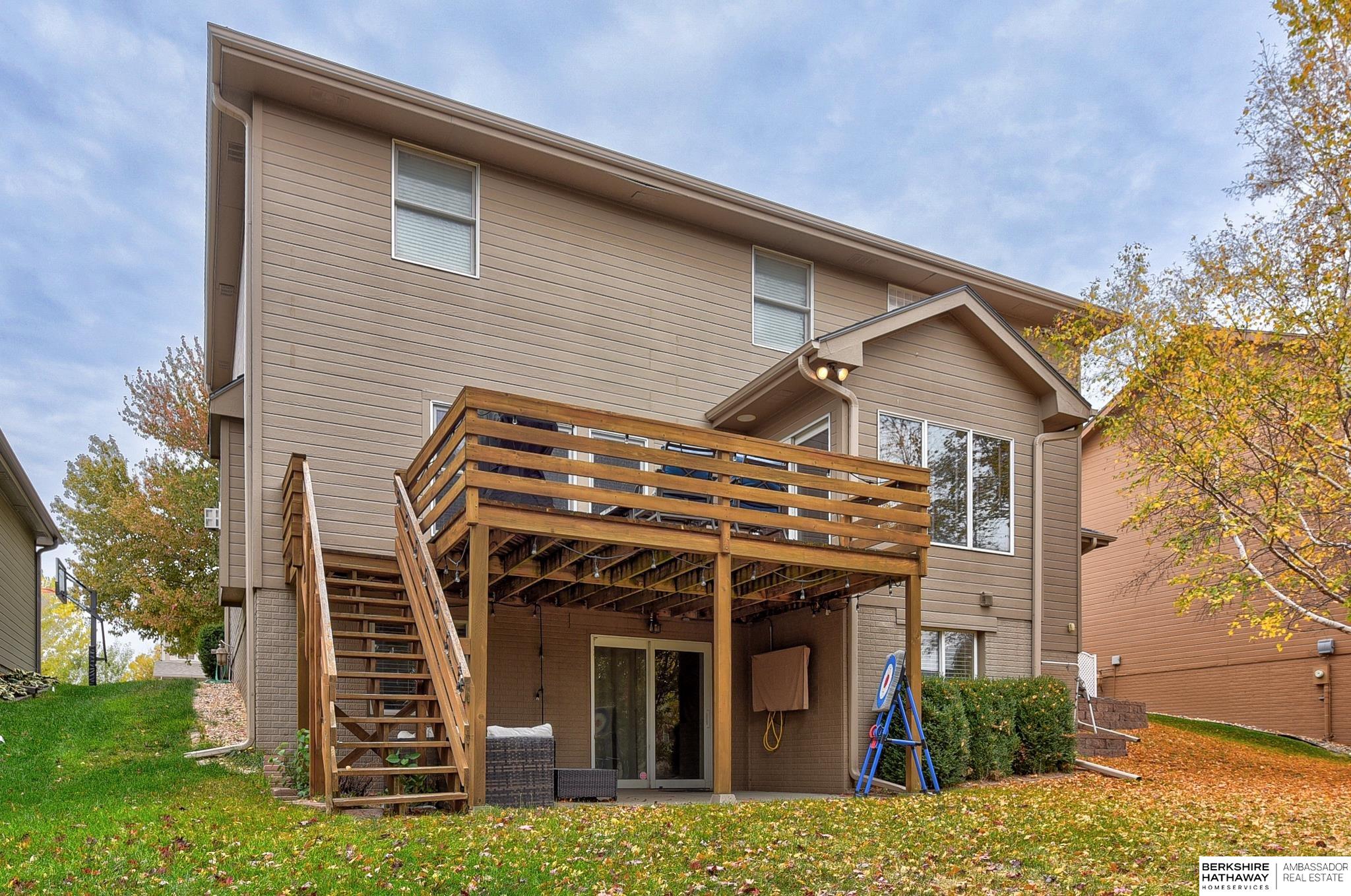 Elkhorn, Nebraska 68022, United States, 4 Bedrooms Bedrooms, ,4 BathroomsBathrooms,Residential,Pending,35978