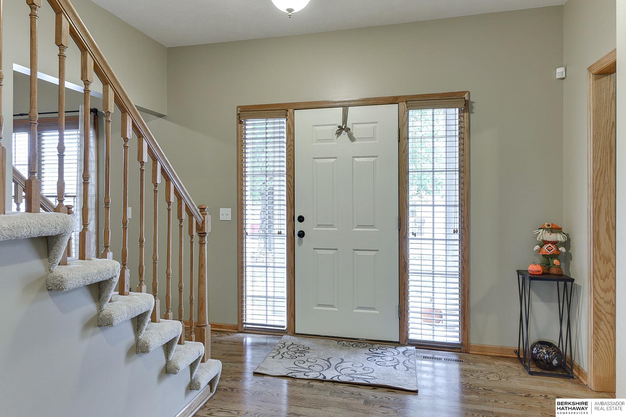 Elkhorn, Nebraska 68022, United States, 4 Bedrooms Bedrooms, ,4 BathroomsBathrooms,Residential,Pending,35978