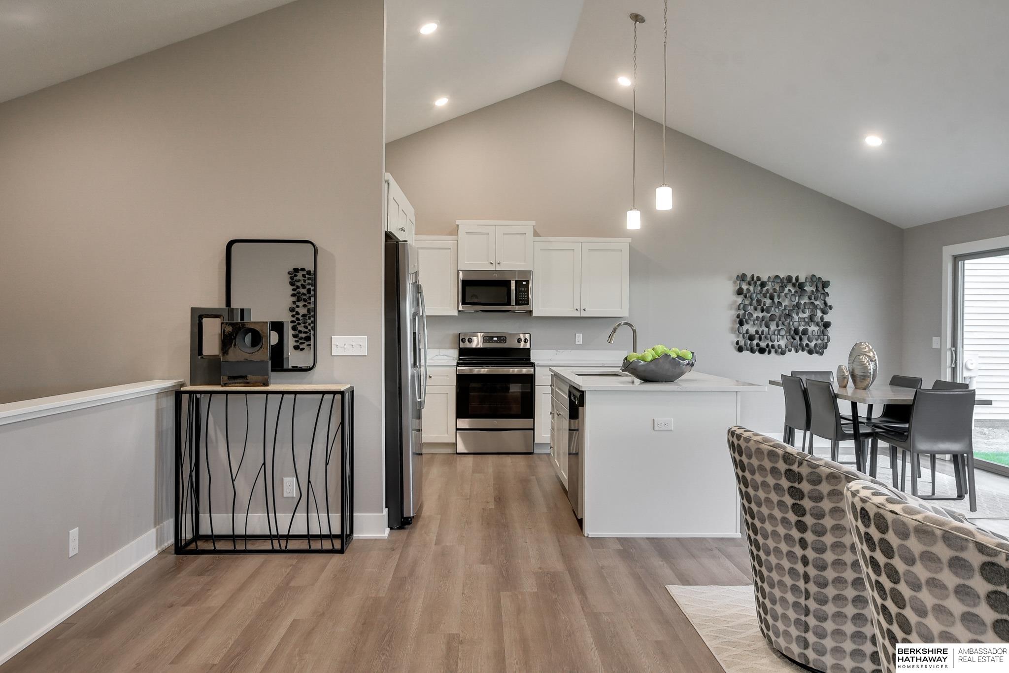 Elkhorn, Nebraska 68022, United States, 2 Bedrooms Bedrooms, ,2 BathroomsBathrooms,Residential,Active,47348