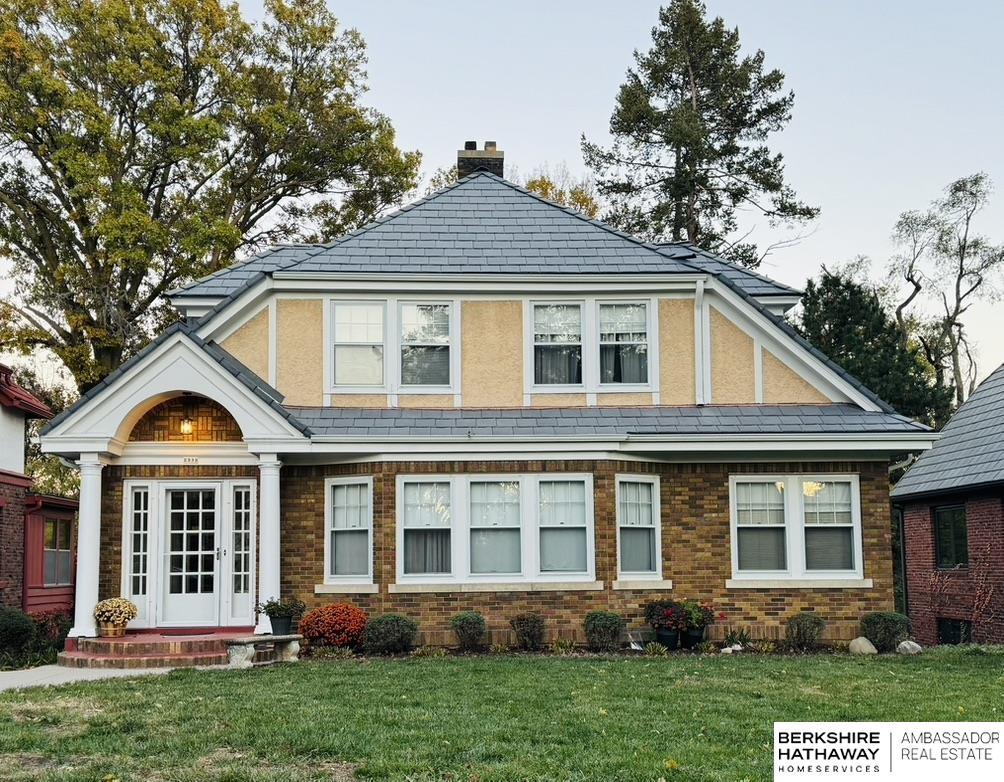 Omaha, Nebraska 68104, United States, 3 Bedrooms Bedrooms, ,2 BathroomsBathrooms,Residential,Active,22951