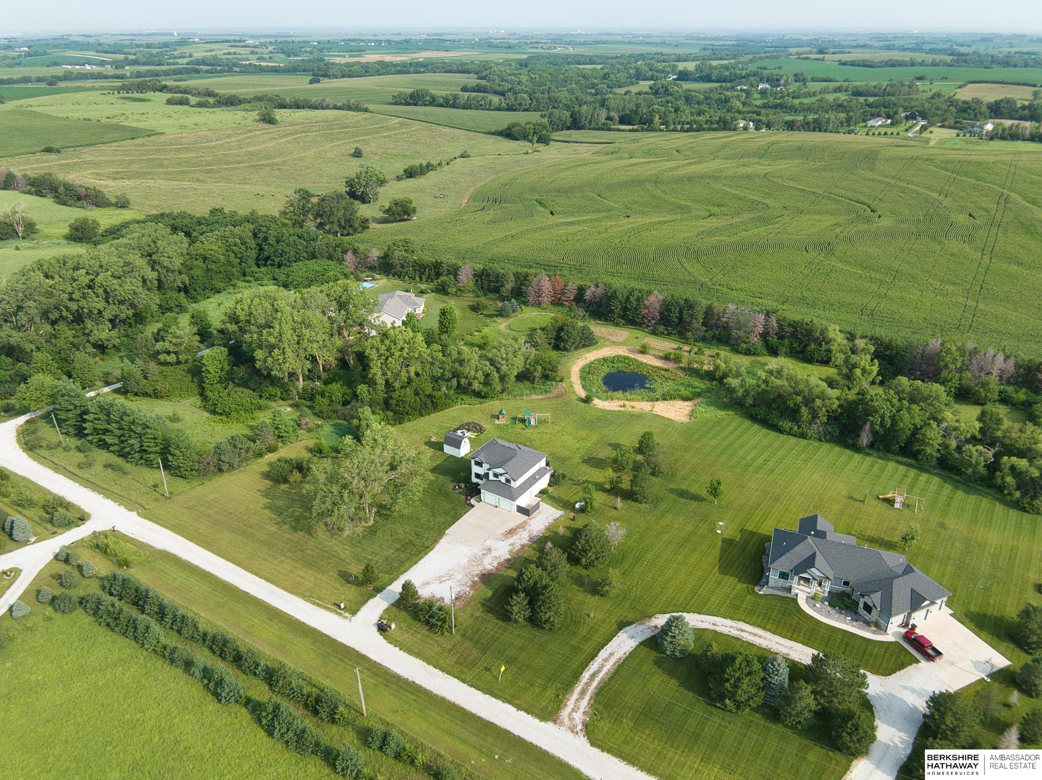 Eagle, Nebraska 68347, United States, 6 Bedrooms Bedrooms, ,5 BathroomsBathrooms,Residential,Pending,32901