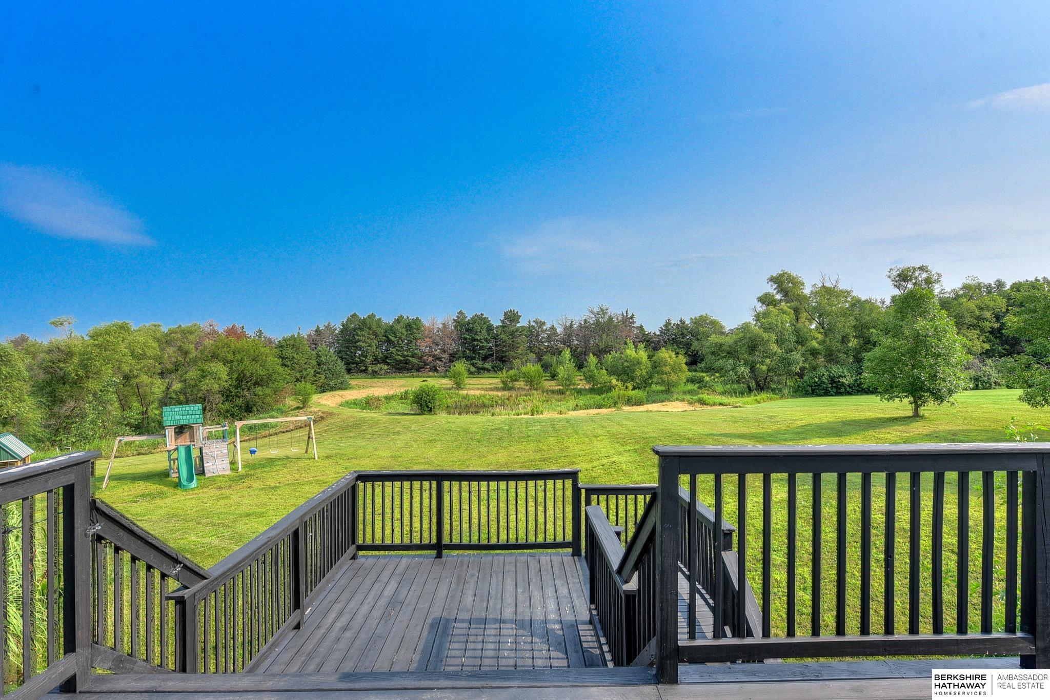 Eagle, Nebraska 68347, United States, 6 Bedrooms Bedrooms, ,5 BathroomsBathrooms,Residential,Pending,32901