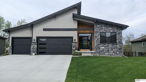 Photo of 20001 R Street, Omaha, NE 68135 (MLS # 22508046)