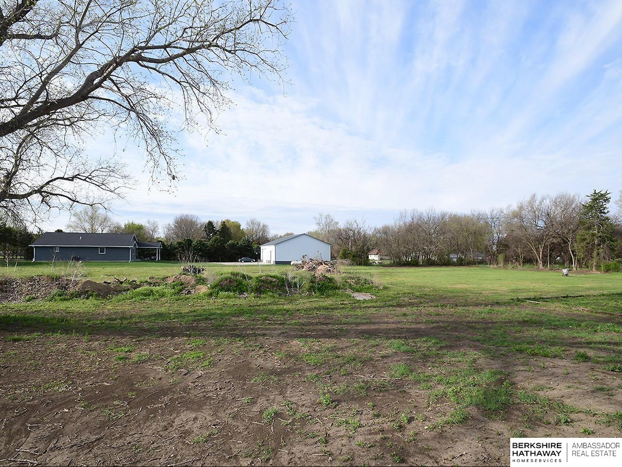 Dwight, Nebraska 68625, United States, 3 Bedrooms Bedrooms, ,3 BathroomsBathrooms,Residential,Active,52519