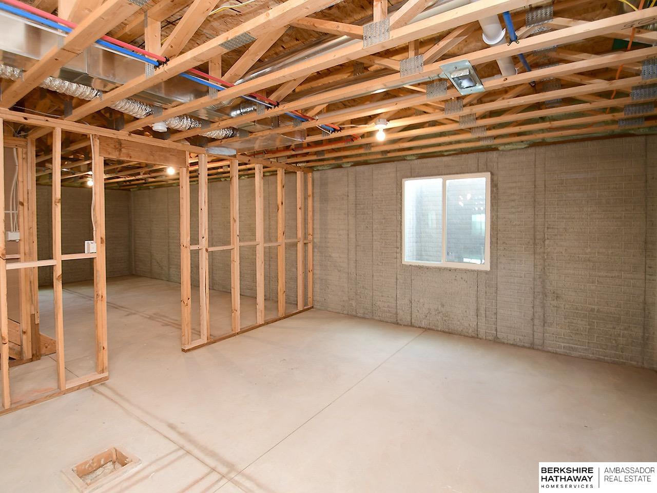 Dwight, Nebraska 68625, United States, 3 Bedrooms Bedrooms, ,3 BathroomsBathrooms,Residential,Active,52519