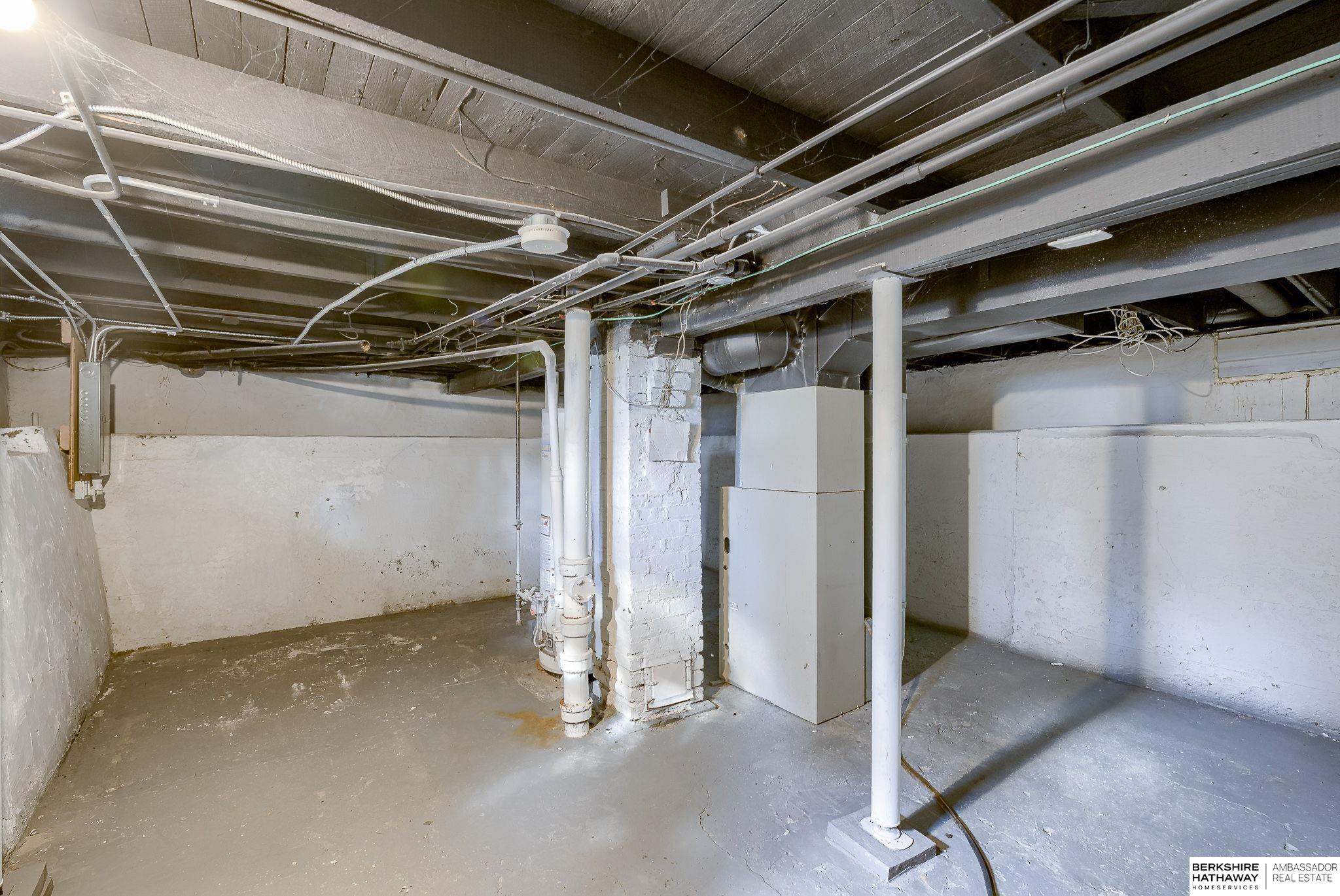 Omaha, Nebraska 68104, United States, 3 Bedrooms Bedrooms, ,2 BathroomsBathrooms,Residential,Active,19630