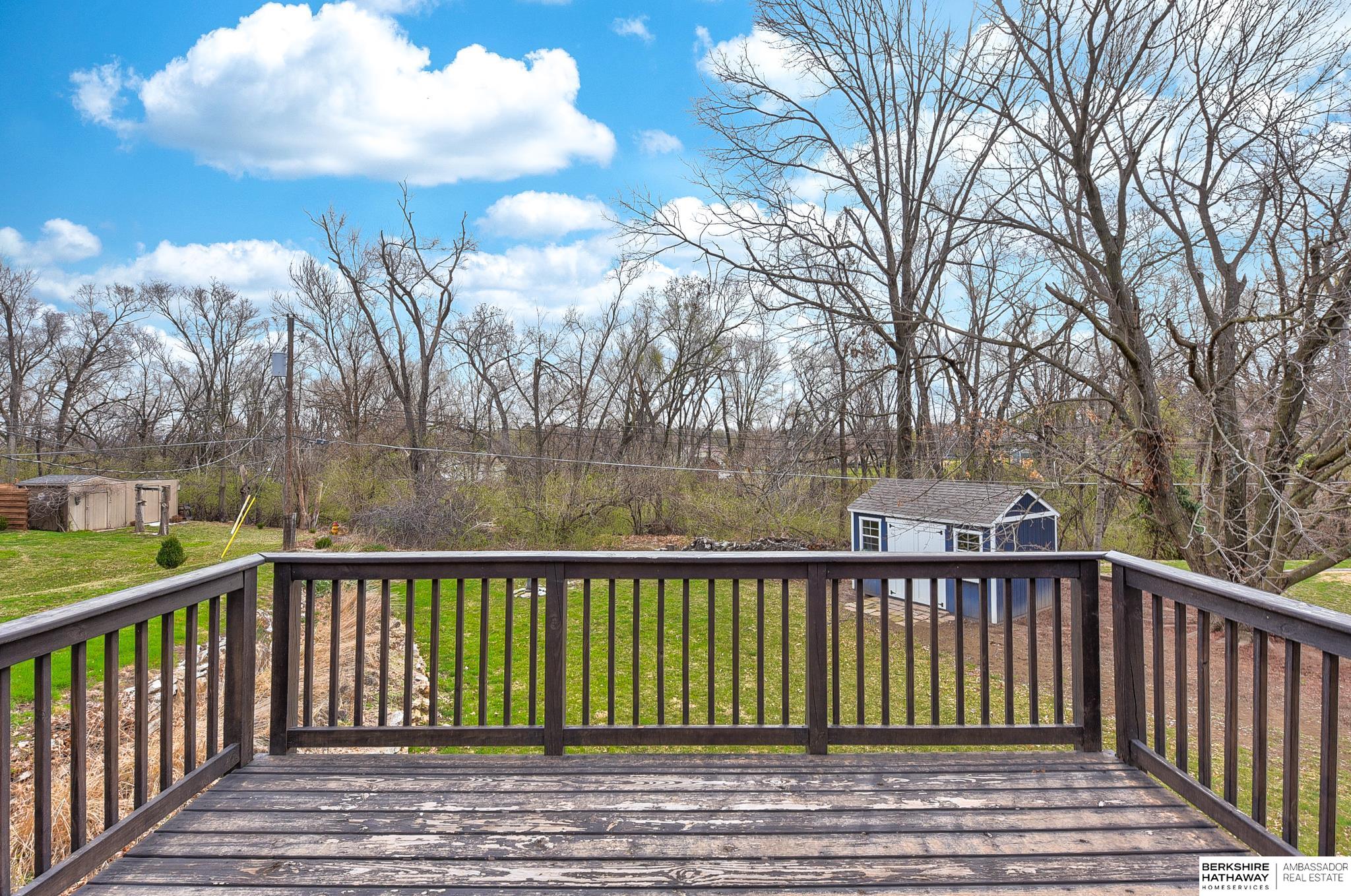 Omaha, Nebraska 68152, United States, 4 Bedrooms Bedrooms, ,4 BathroomsBathrooms,Residential,Pending,102724