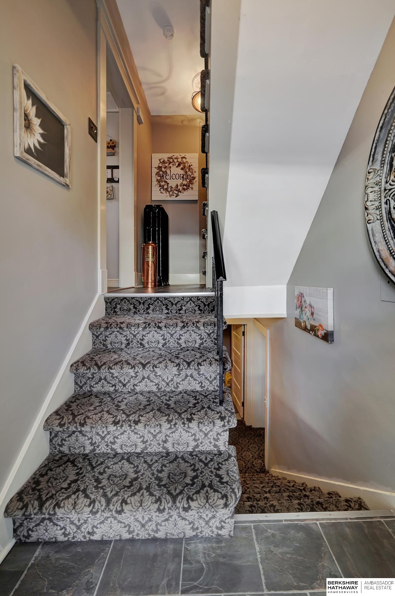 Lincoln, Nebraska 68502, United States, 5 Bedrooms Bedrooms, ,6 BathroomsBathrooms,Residential,Active,11151