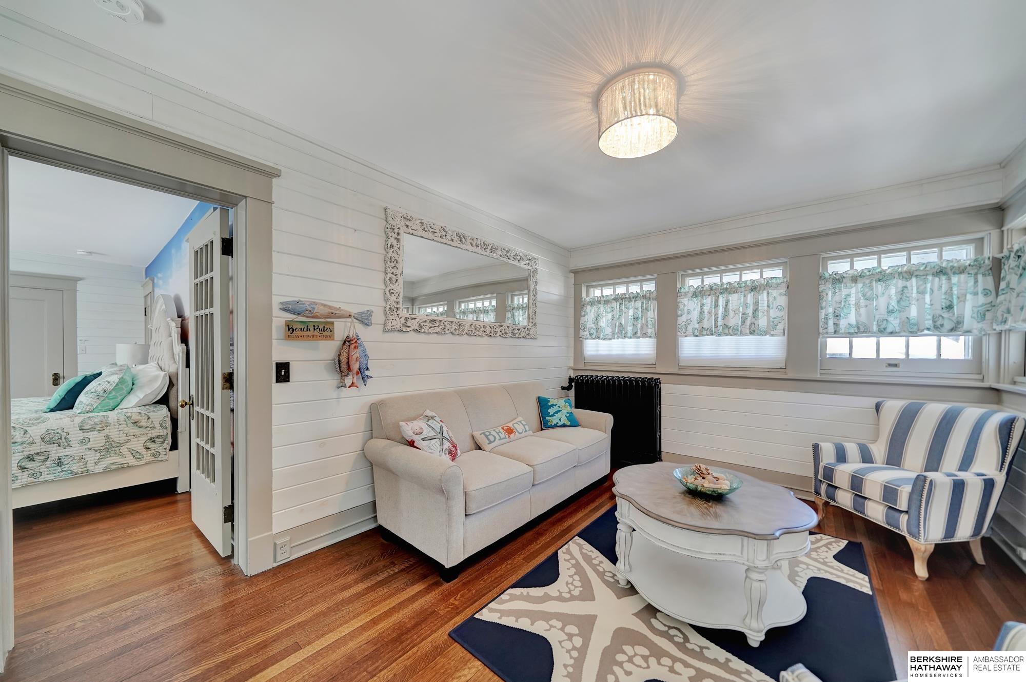 Lincoln, Nebraska 68502, United States, 5 Bedrooms Bedrooms, ,6 BathroomsBathrooms,Residential,Active,11151