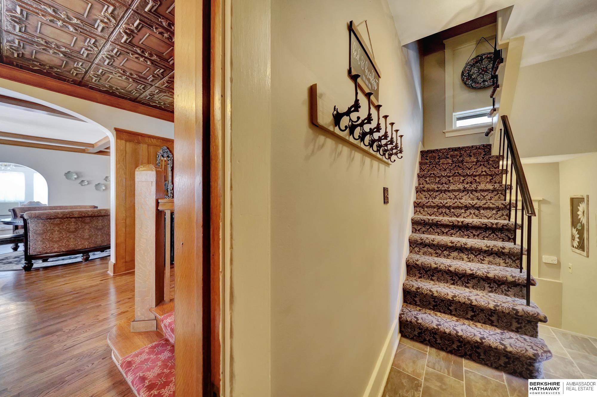 Lincoln, Nebraska 68502, United States, 5 Bedrooms Bedrooms, ,6 BathroomsBathrooms,Residential,Active,11151