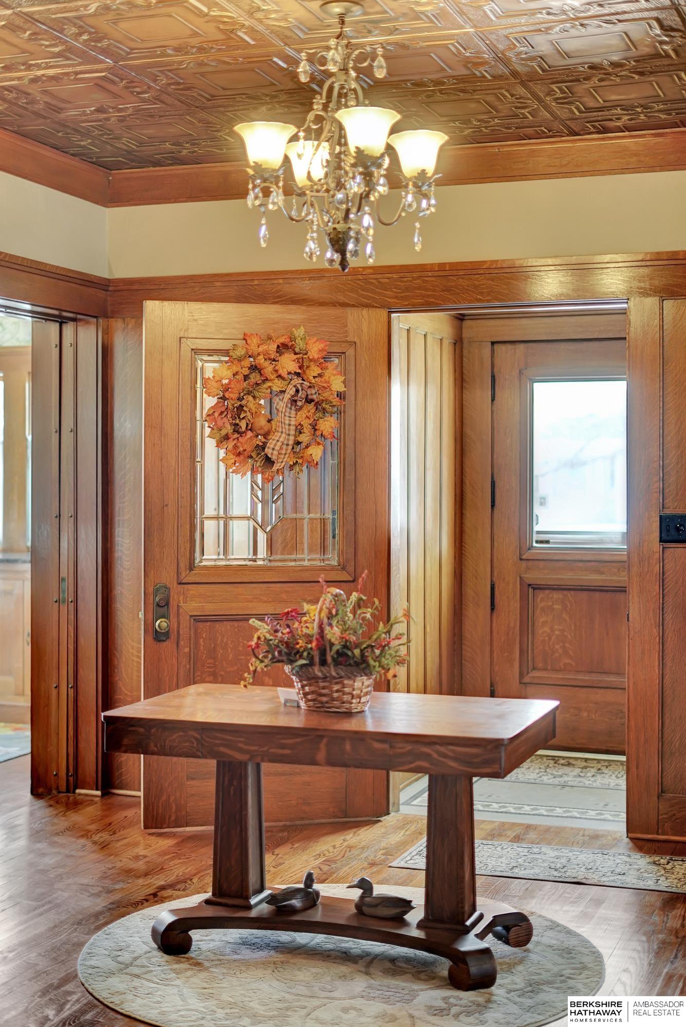 Lincoln, Nebraska 68502, United States, 5 Bedrooms Bedrooms, ,6 BathroomsBathrooms,Residential,Active,11151