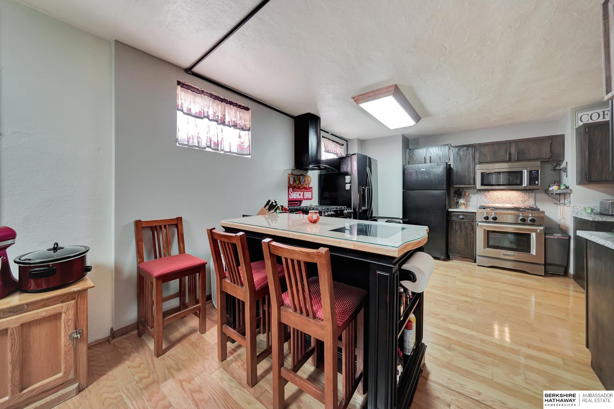 Lincoln, Nebraska 68502, United States, 5 Bedrooms Bedrooms, ,6 BathroomsBathrooms,Residential,Active,11151