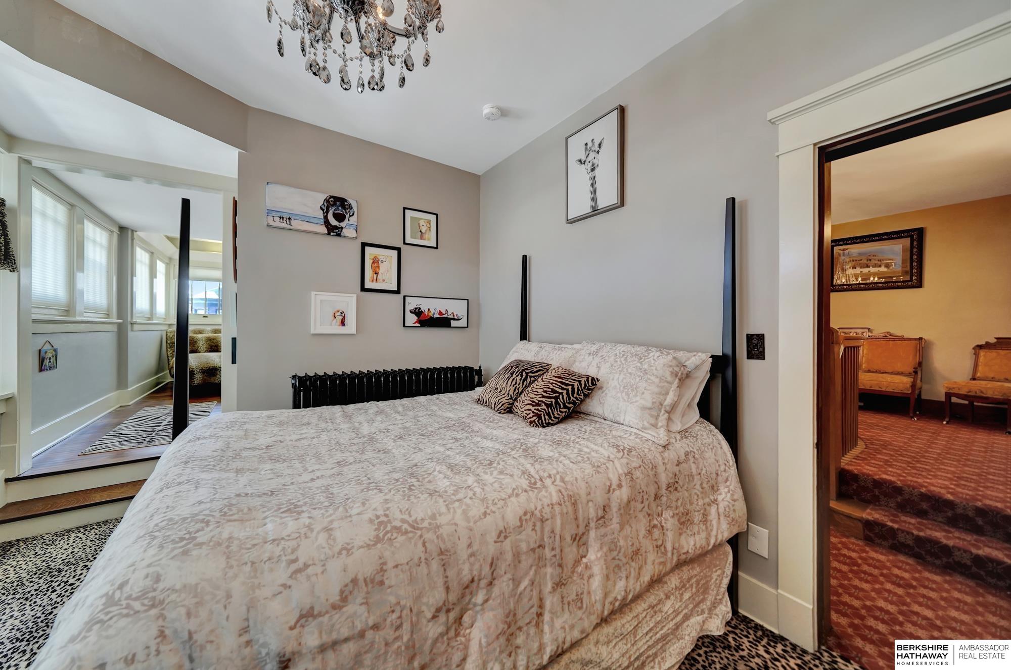 Lincoln, Nebraska 68502, United States, 5 Bedrooms Bedrooms, ,6 BathroomsBathrooms,Residential,Active,11151