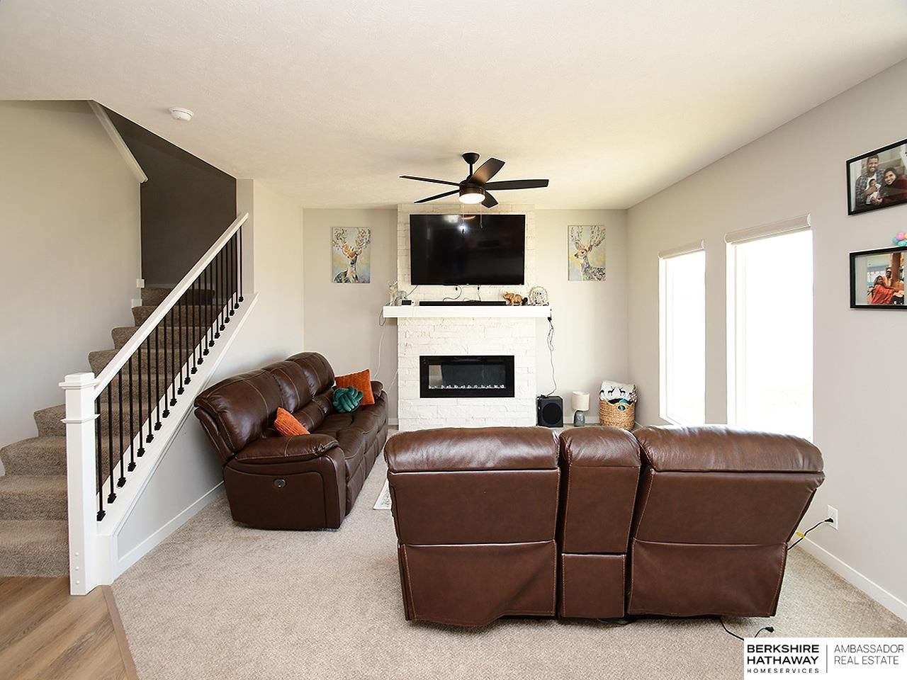 Omaha, Nebraska 68136, United States, 4 Bedrooms Bedrooms, ,3 BathroomsBathrooms,Residential,Active,91224