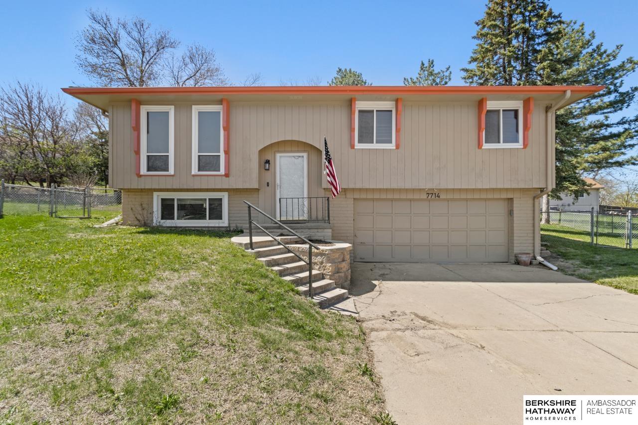 La Vista, Nebraska 68128, United States, 3 Bedrooms Bedrooms, ,2 BathroomsBathrooms,Residential,Pending,115801 La Vista, Nebraska 68128, United States, 3 Bedrooms Bedrooms, ,2 BathroomsBathrooms,Residential,Pending,115801